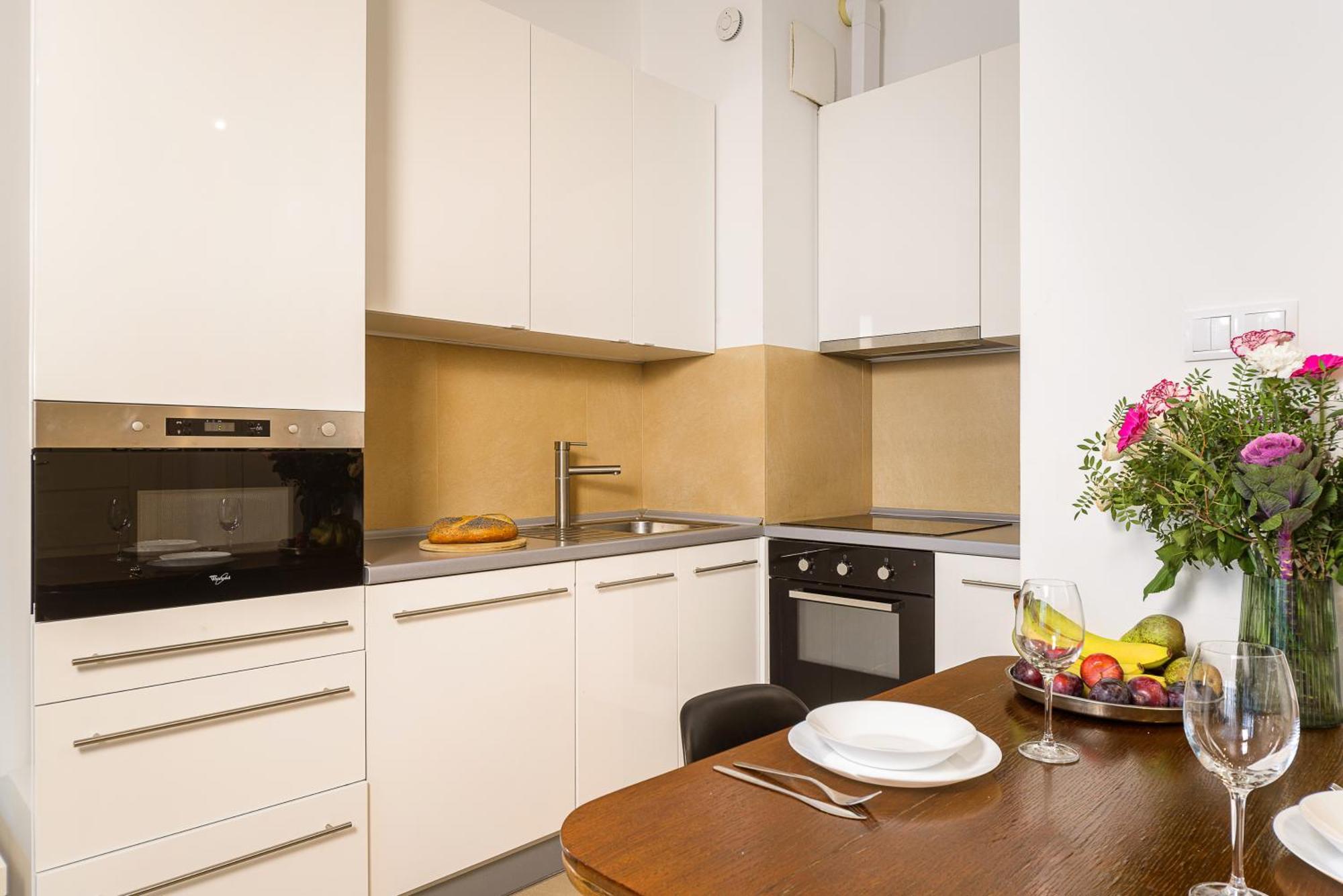 P&O Serviced Apartments Rydygiera Varşovia Exterior foto